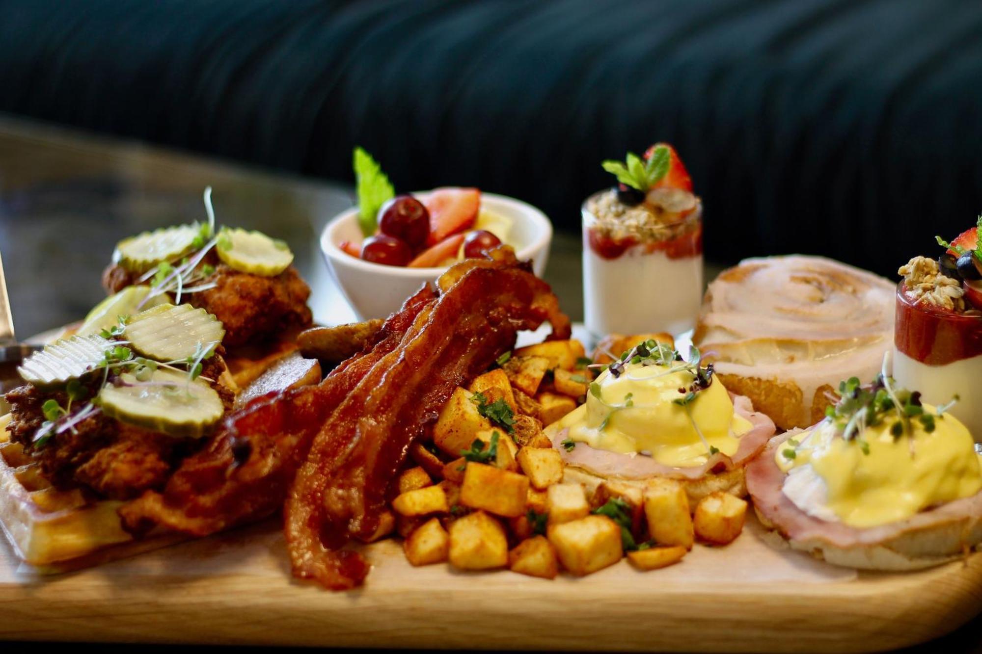 Hotel Courtyard By Marriott Calgary South Esterno foto