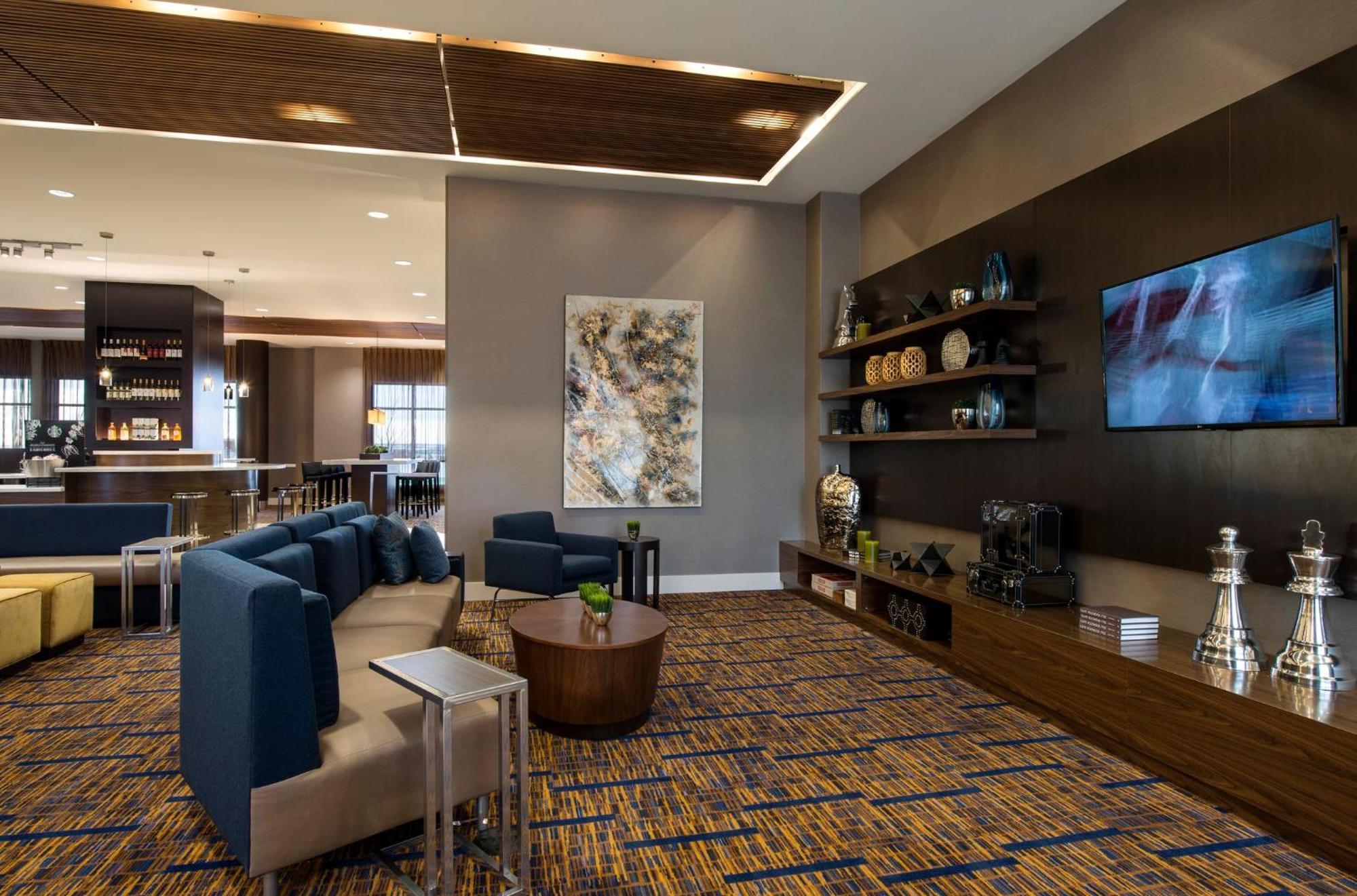 Hotel Courtyard By Marriott Calgary South Esterno foto