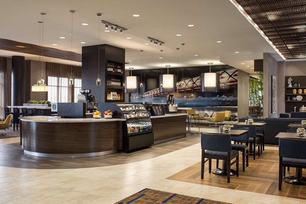 Hotel Courtyard By Marriott Calgary South Esterno foto