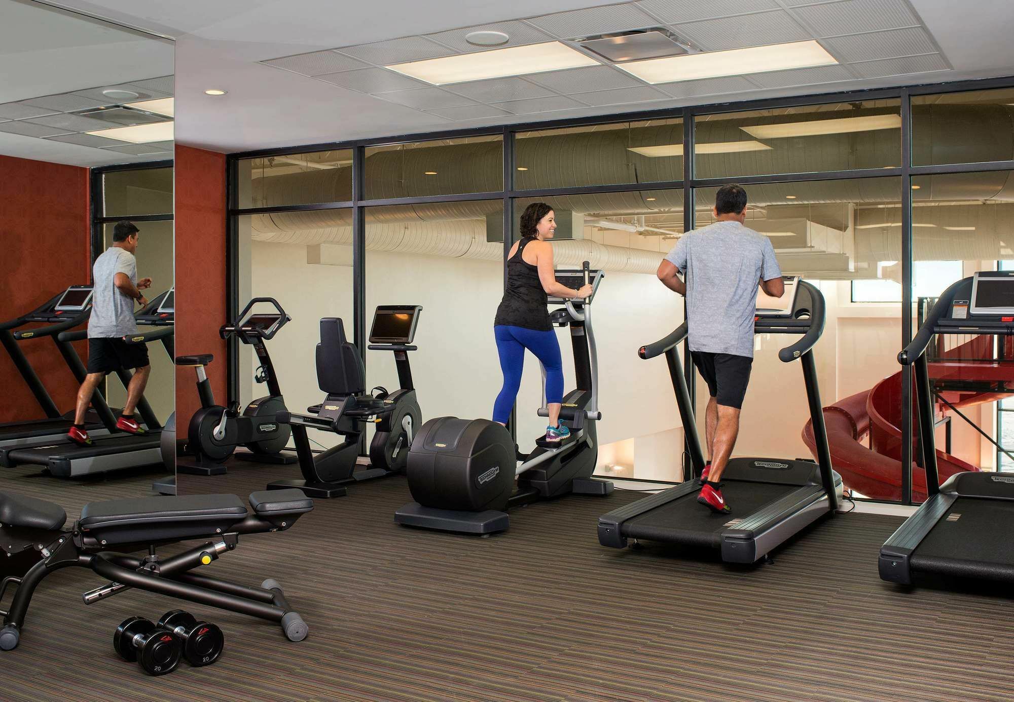 Hotel Courtyard By Marriott Calgary South Esterno foto