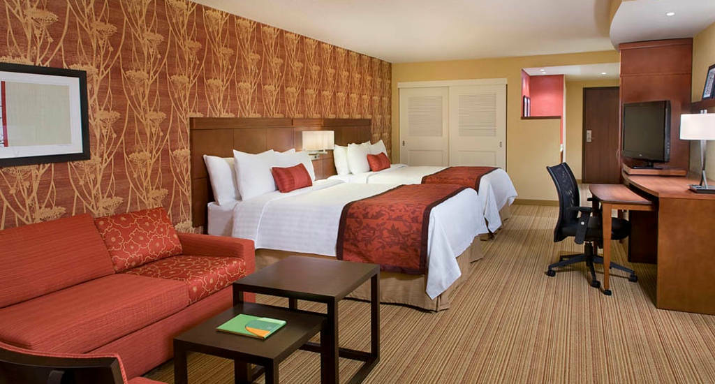 Hotel Courtyard By Marriott Calgary South Esterno foto